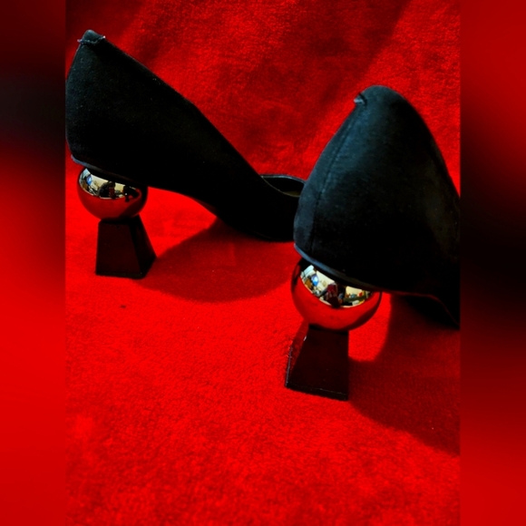 Alfani Women Justena Black Pointed-Toe Pump Size 7.5M w/ Geometric Shape Heels - Picture 7 of 7